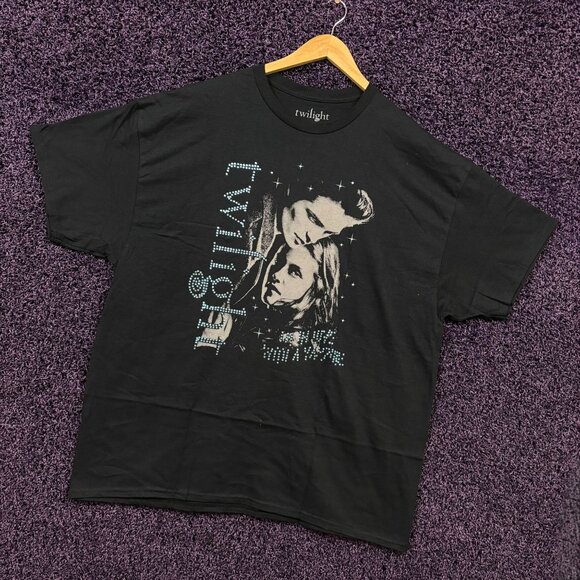 Twilight In Love with A Vampire Bedazzled T-Shirt Size 2XL - Picture 3 of 4